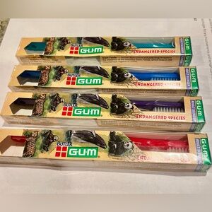 Butler Endangered Species Toothbrush Giant Panda,Jaguar,Humpback Whale,Sea Otter